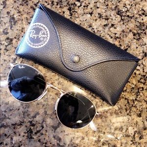 Ray-Ban Round Sunglass